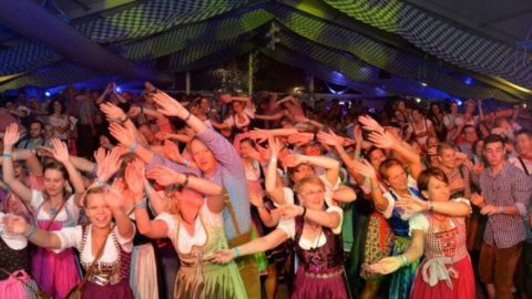 Bierzelt 1